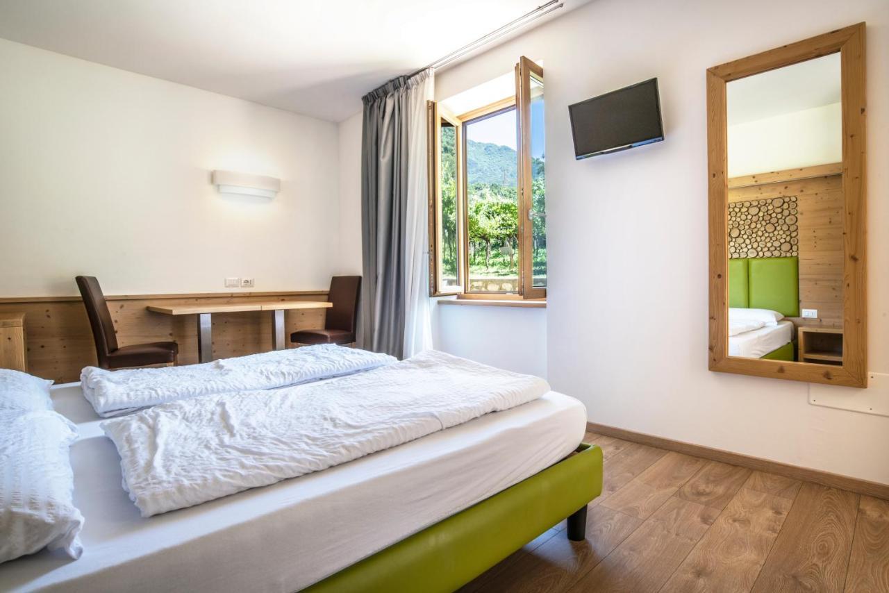 Agriturismo Al Maniero Trento Eksteriør bilde